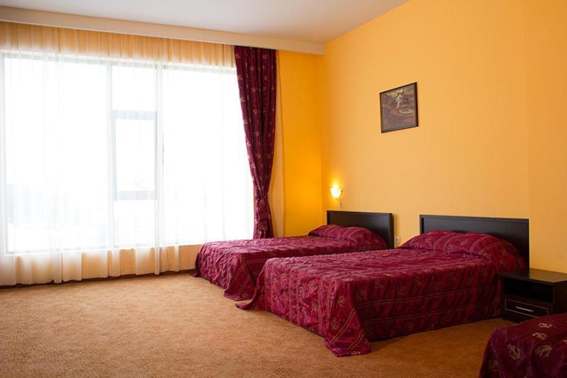 Hotel Aqualand Plovdiv Exteriör bild